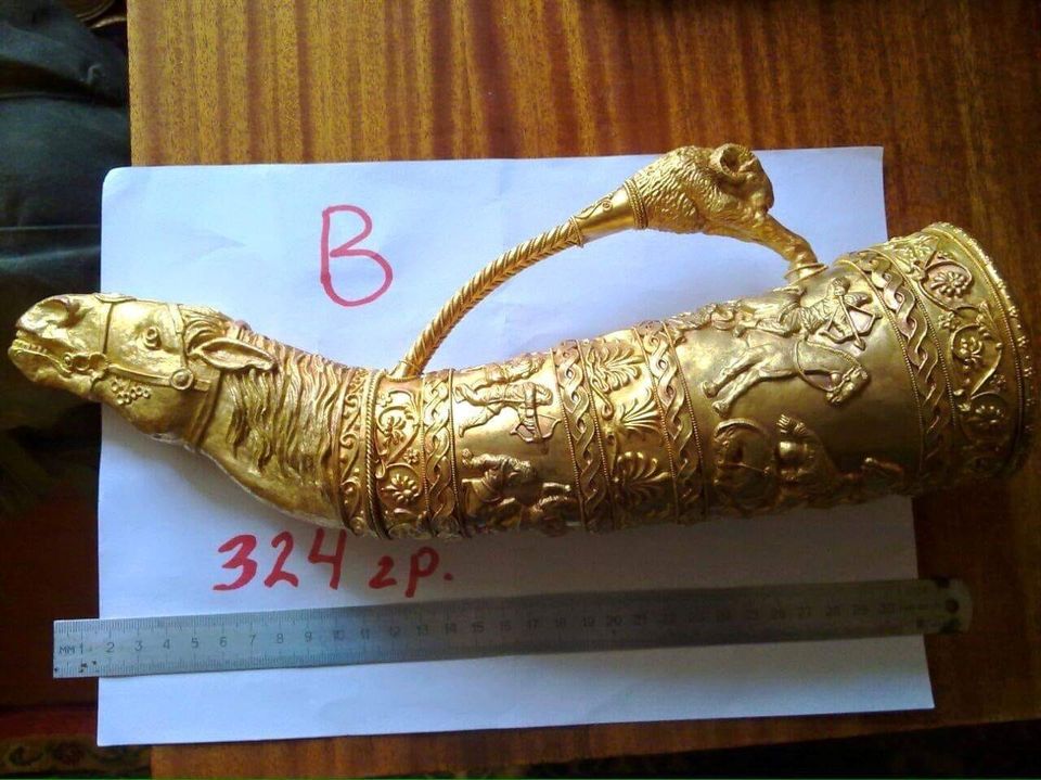 A copy of a Scythian rhyton made of solid gold
